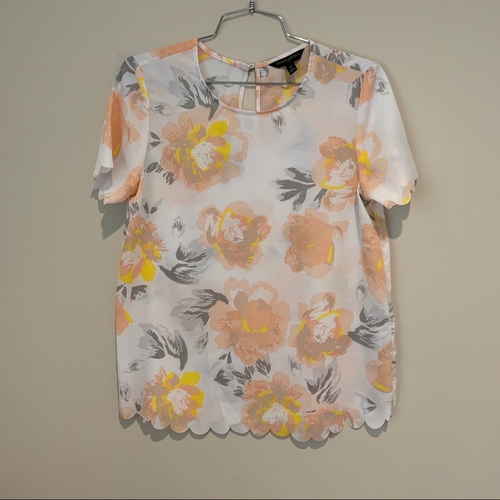 White Floral Banana Republic Blouse Size XS